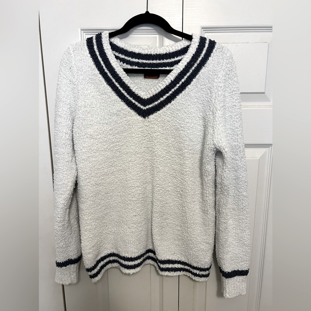 POL Soft Boucle Chenille V-Neck Collegiate Varsity Tennis Sweater Large L